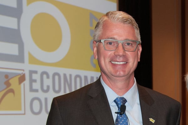 Economist Warns Sarasota Commissioners of Looming Economic Threat